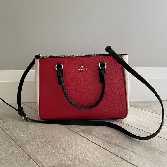 Surrey Carryall In Colorblock - Picture 1 of 3